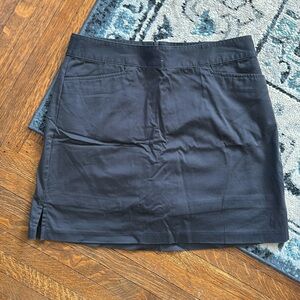 Grey golf skirt / skort